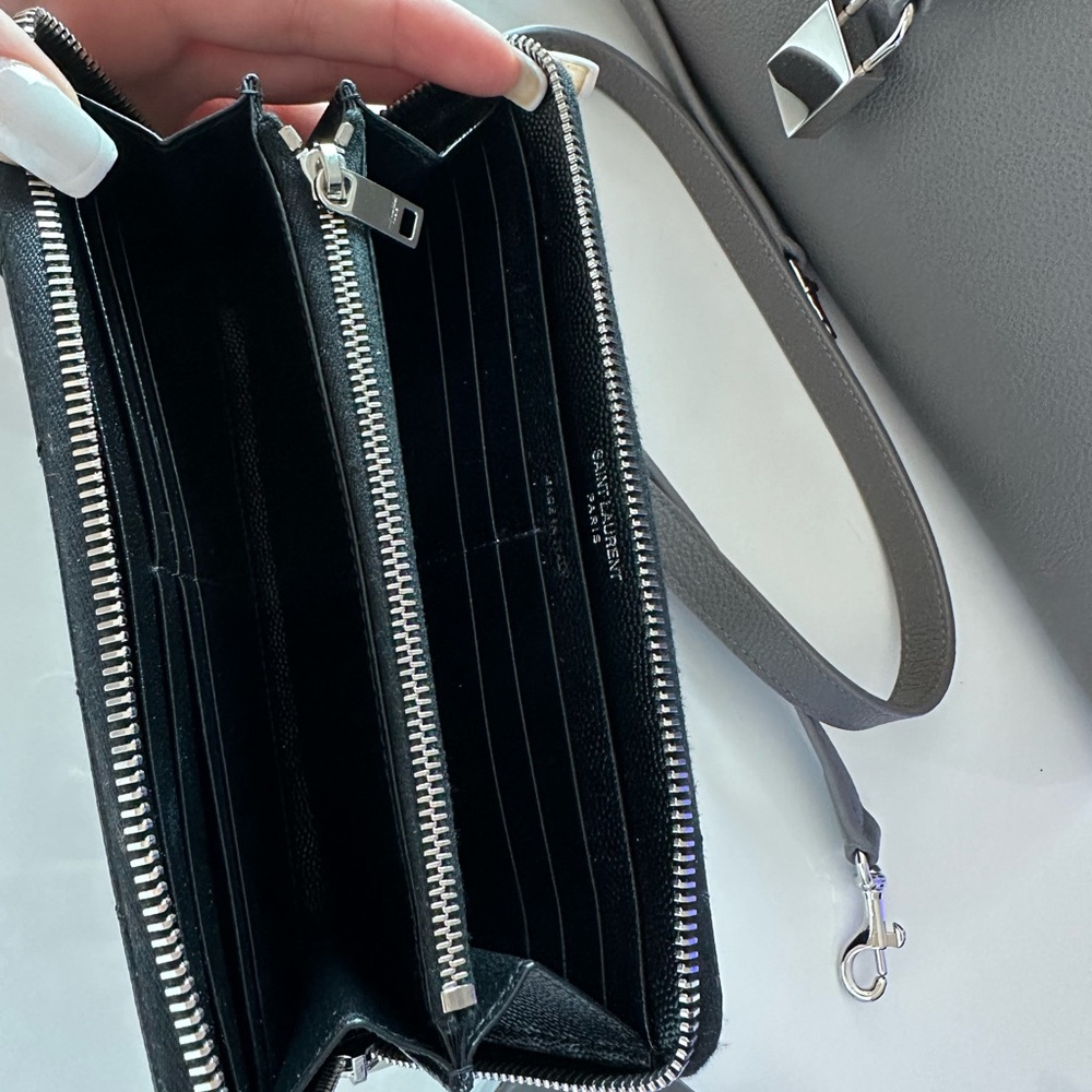 YSL Monogram Zip Wallet Black - Picture 4 of 7